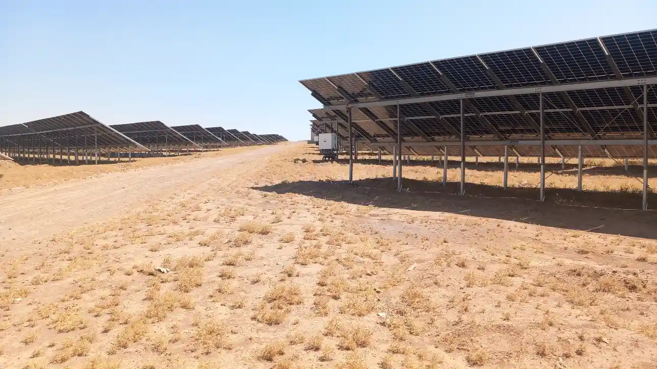 اجرای نیروگاه خورشیدی